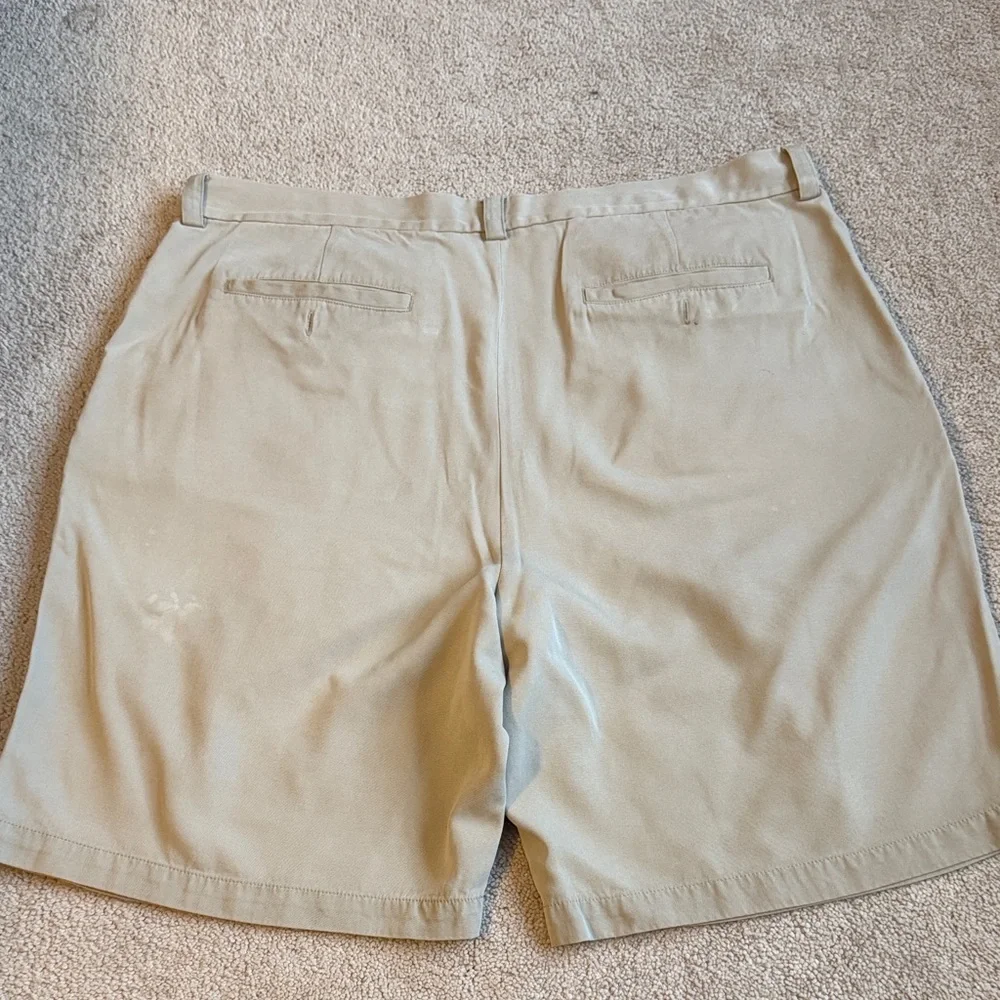 Tommy Bahama stylish tan